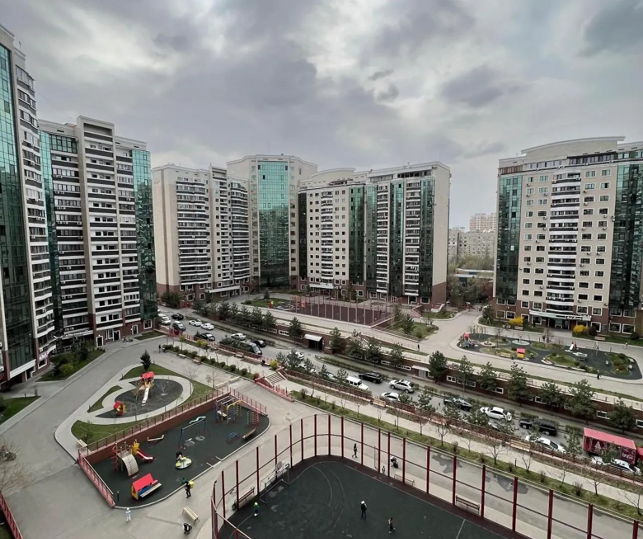 2-Х Комнатная Квартира В Жк Арай С Двумя Гардеробными Almaty