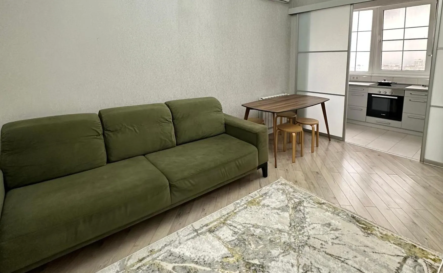 Apartment 2-Х Комнатная Квартира В Жк Арай С Двумя Гардеробными Almaty
